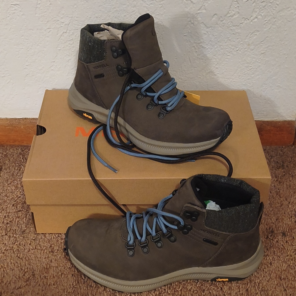 Merrell Women's Ontario Mid Waterproof Boots - Boulder